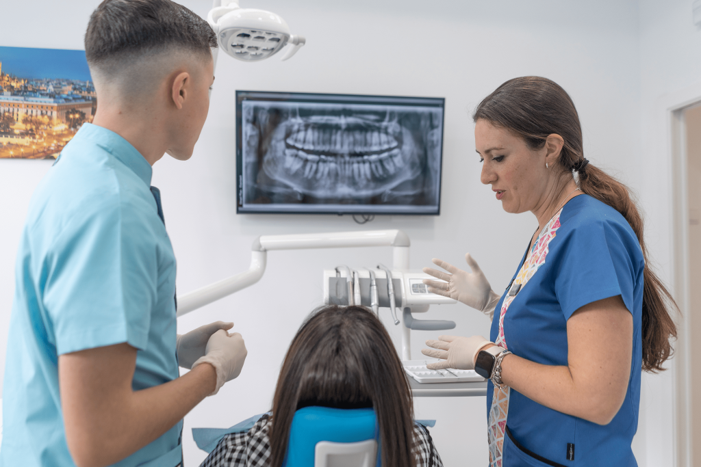 clinica dental Smilenova en Gines